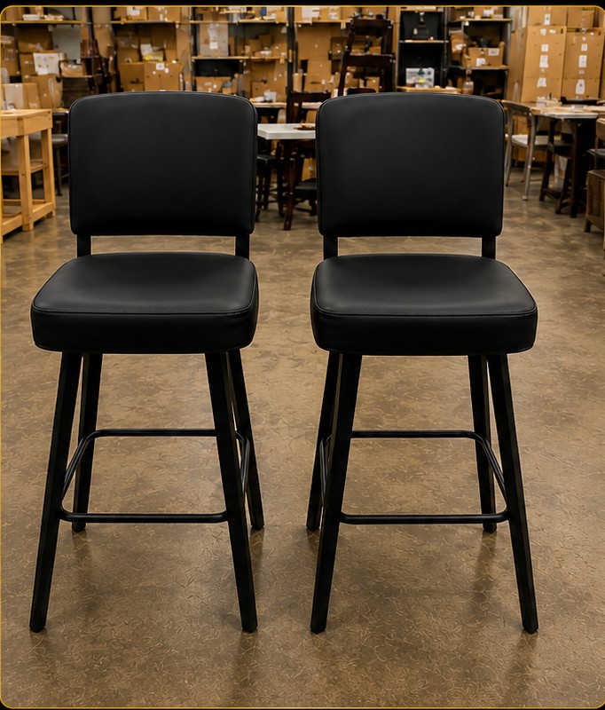 Ensemble de 2 chaises hautes — Liquidation à Gogo