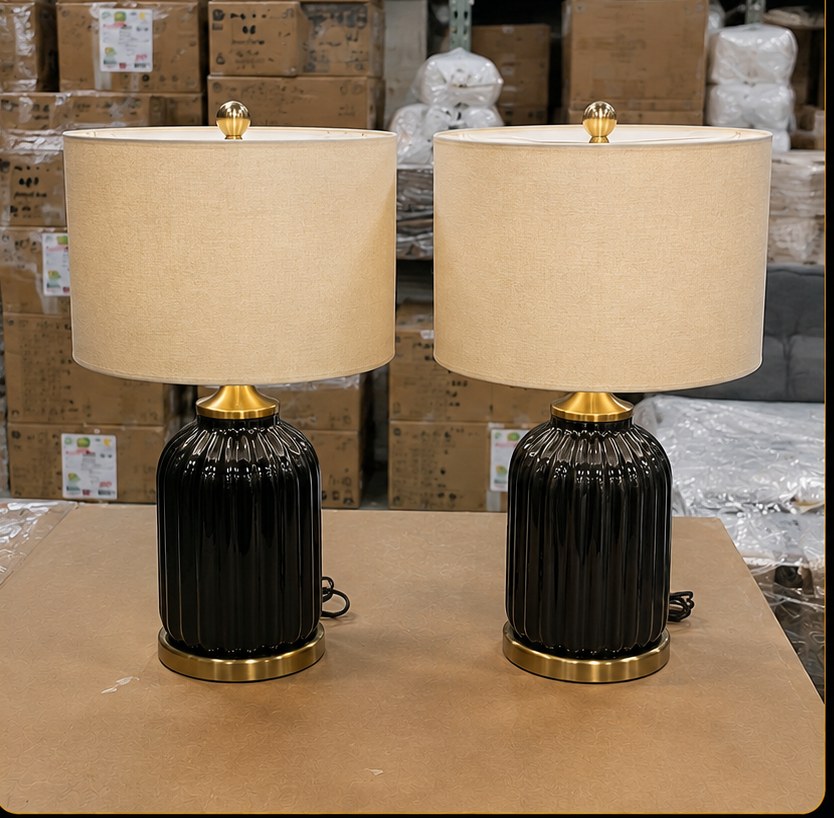 Ensemble de deux lampes de table — Liquidation à Gogo